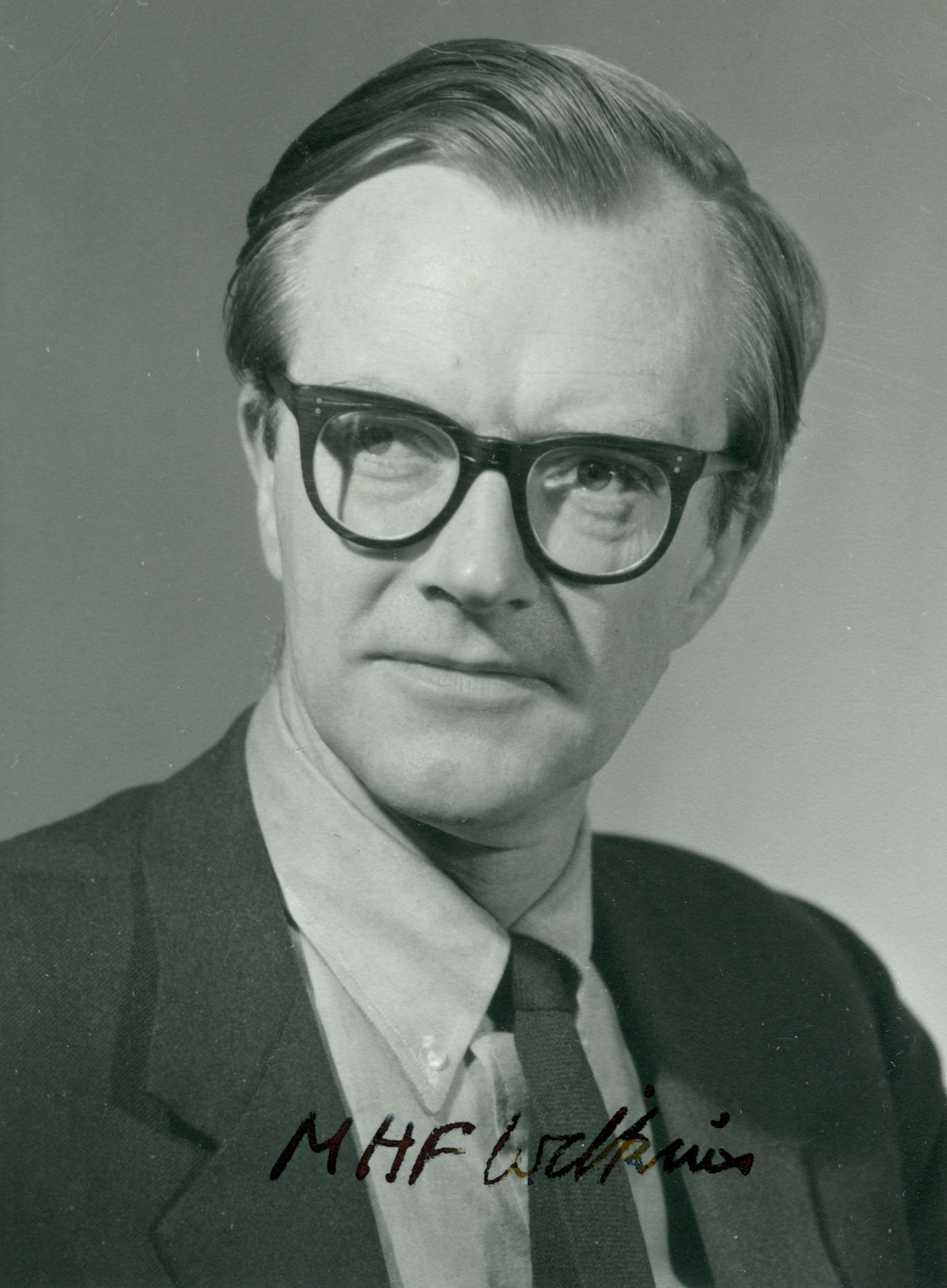 Maurice Wilkins Signed Photo